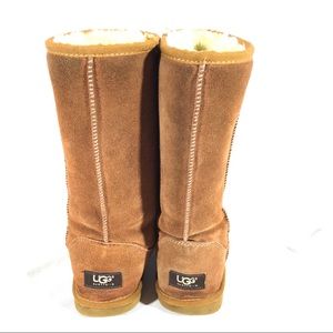 UGG boots Women’s size 7 classic style tan